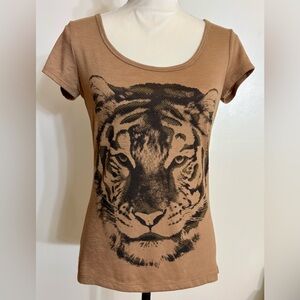 Madison & Berkeley Brown Tiger Print Tee